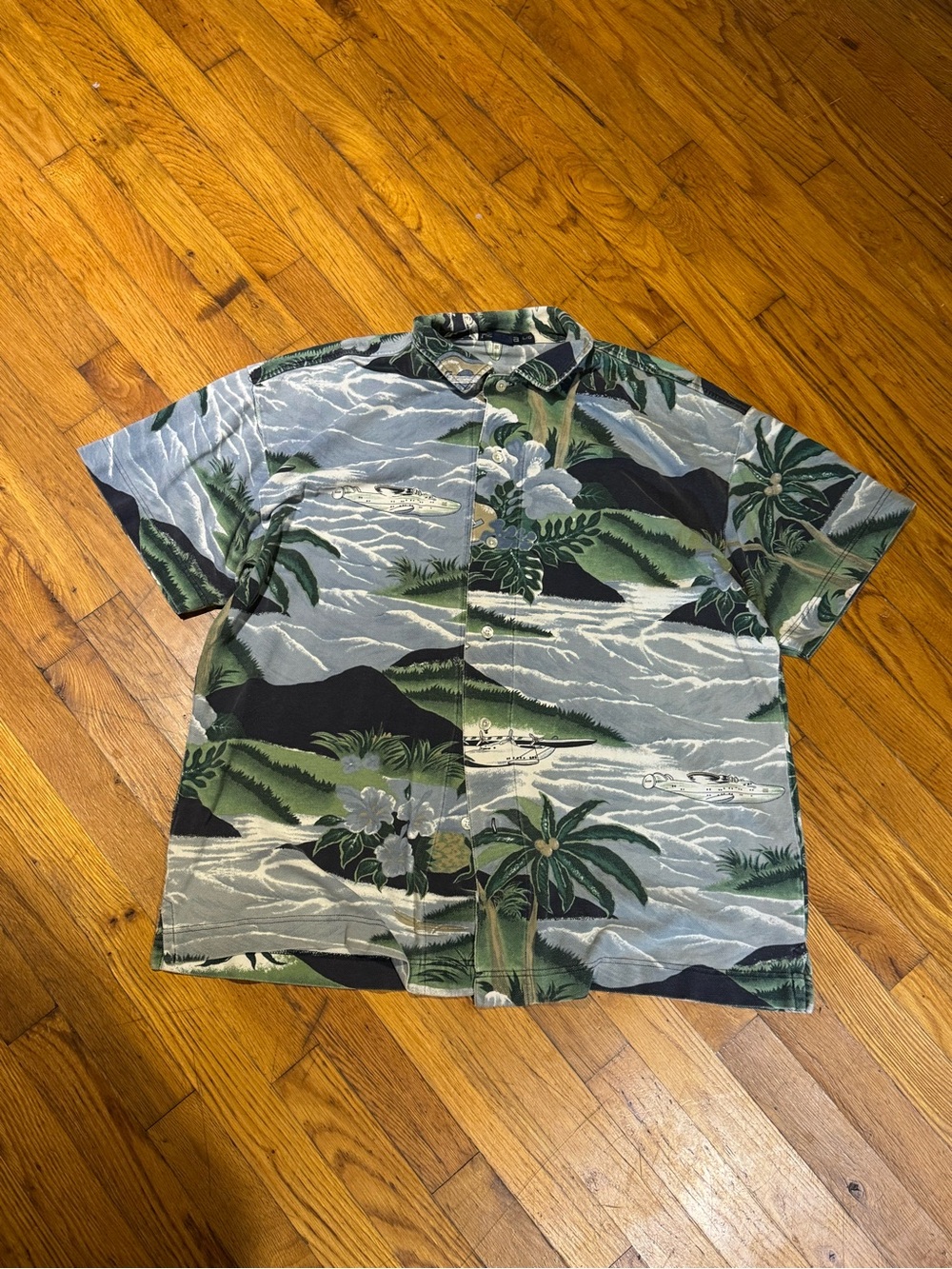 Nautica Men’s Beach Vibes Button-Up Shirt (L)